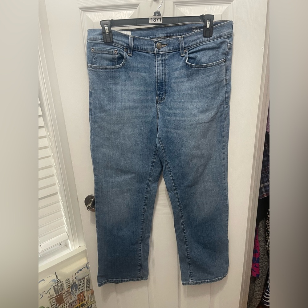 Sonoma Men's Classic Straight Light Blue Jeans - Picture 3 of 13